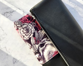 MEDIUM Vintage Anatomy Fold-Over Crossbody Portemonnee