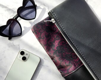 MEDIUM donkere kanten crossbody-tas met omslag