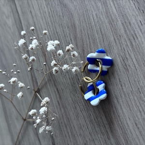 Flower earrings