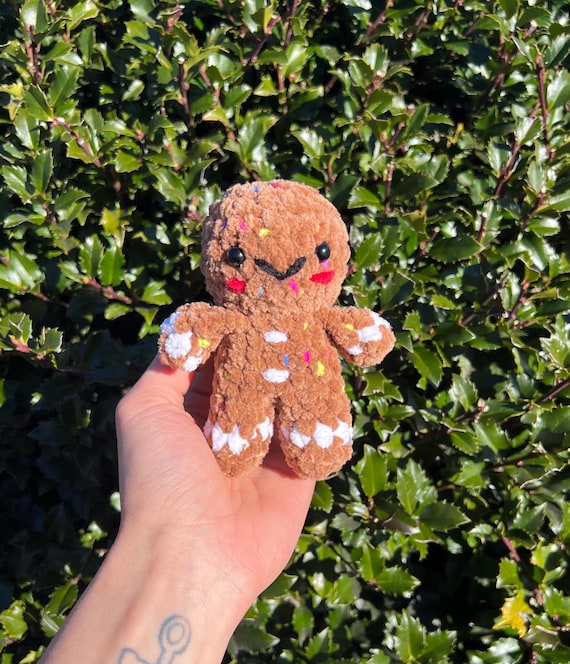 Mini Crochet Gingerbread Plushie • Cute Holiday Gingerbread Man • Stocking Stuffer • Brown or Confetti Edition