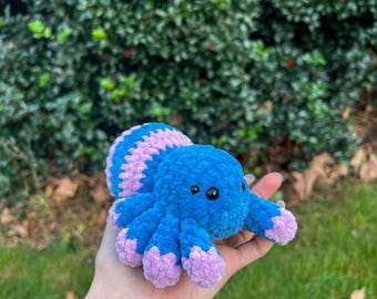 Handmade Crochet Spider Plushie – Creepy Cute Halloween Decor