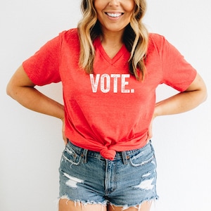 Vote V-Neck Grafik T-Shirt | Stimmshirt | Abstimmung T-Shirt | Damen-Wahlhemd | Herren-Wahlhemd | Damen Votum T-Shirt