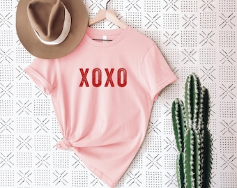 XOXO Valentine's Day Shirt | Women's T-Shirt | Love T-Shirt | All You Need is Love | Love T-Shirt | Galentine's Day Shirt