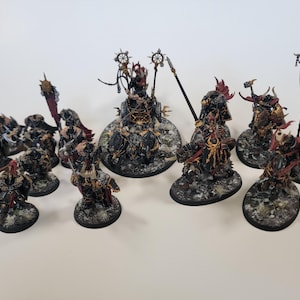 Exquisite Hand-Painted Slaves to Darkness Spearhead Box for Age of Sigmar - Custom Chaos Miniatures Available upon request