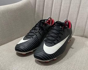 Nike Mercurial Victory VI FG Soccer Cleats in size 9.5 (UK 8.5, Eur 43)