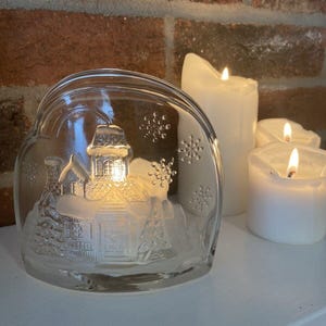 Vintage 1991 Luminarc Arc Glass Welcome Home Candle Holder - Christmas
