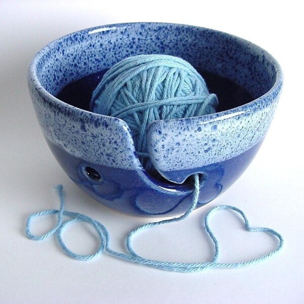 Yarn bowl, Handcrafted Pottery, MADE TO ORDER, (yh355n)