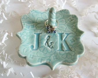 Gift for girlfriend, personalized Ring holder, bride to be gift, bridal shower gift, mint green dish.