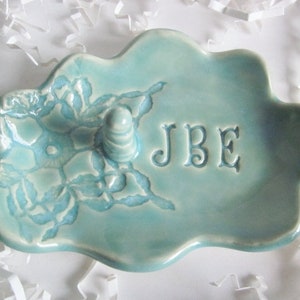 Personalized Ring Holder jewelry Dish gifts for weddings, anniversaries, birthdays, and bridal showers, in blue, green, white image 3