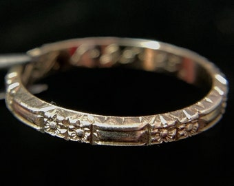 1933 Engraved 18k White Gold Band  (A2583)