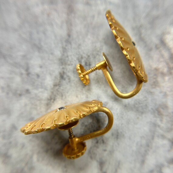 Solid Gold Vintage Screw on Diamond Earrings (A25… - image 5