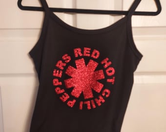 Camiseta de los Red Hot Chili Peppers, camiseta sin mangas de los Red Hot Chili Peppers, top corto con el logotipo de la banda personalizado, camiseta sin mangas personalizada para mujer, diseño personalizado con ribete