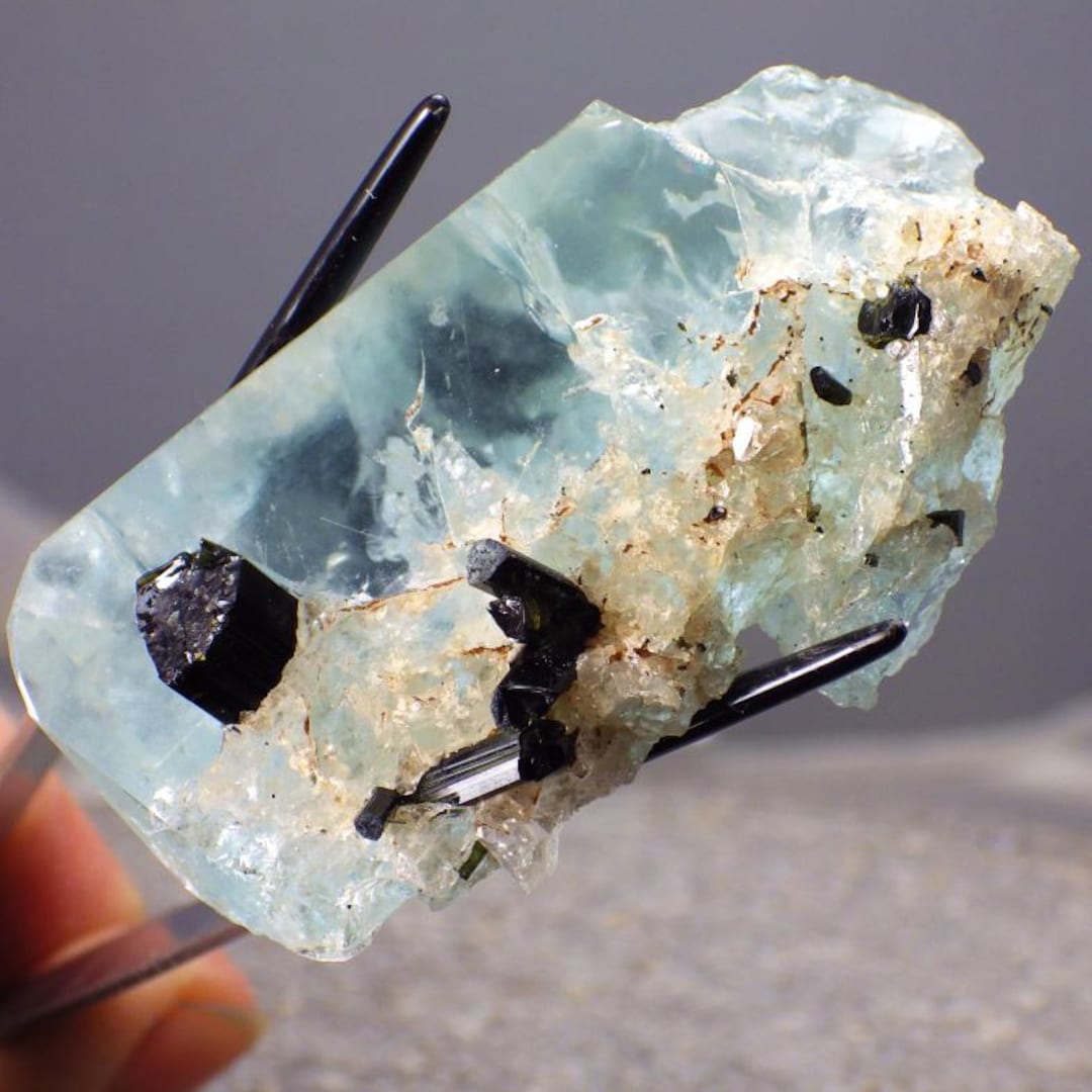 Natural Untreated Blue Topaz, Anne-zimbabwe Ct Rare