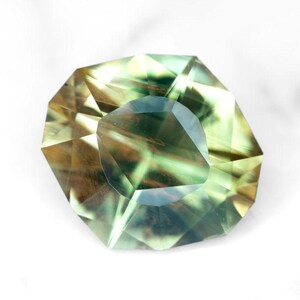 Gold-Green Schiller Oregon Sunstone 6.79 Ct Clarity VS2, Cut in the USA, See Videos!