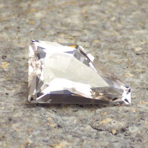 Danburite, Mexico 4.13 Ct Flawless, Natural Untreated Gem, Angel Crystal, Free Form Cut, Video
