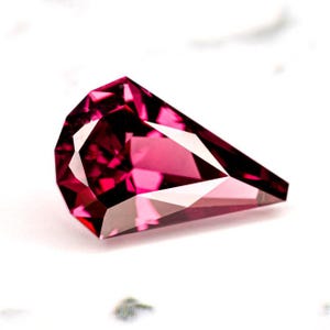 Color Change Purple Garnet, Tanzania 2.76 Ct Flawless, Rare Natural Gem, For High-End Jewelry, Video on a Hand