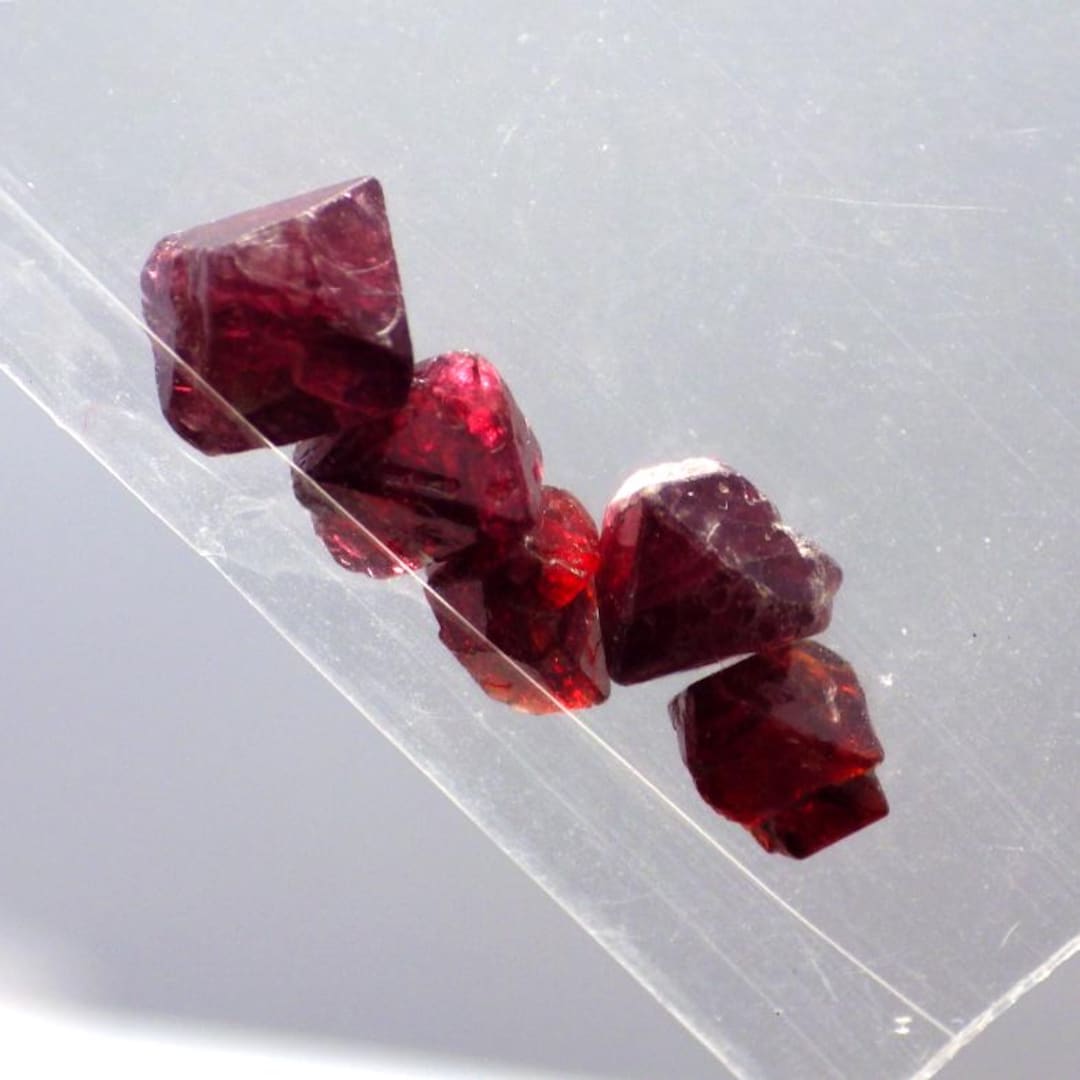 Natural Untreated Red Spinel, Burma Ct TW Pcs, Small