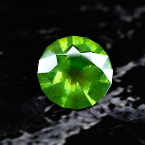 Demantoid Garnet, Ural Mountains 1.86 Ct Horsetail Inclusion, Precision Round 8.2 mm Diameter, Cut in the USA, Videos