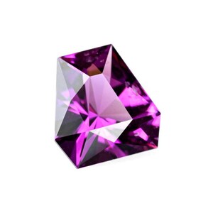 Color Change Purple Garnet, Tanzania 1.49 Ct Clarity SI1, Precision Faceting, For Unique Jewelry, Video