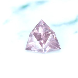 Dragon Garnet / Color Change Fluorescent Chromium-Vanadium Malaya 0.96 Ct Clarity VVS2, Beautiful Rare Gem, See Video!