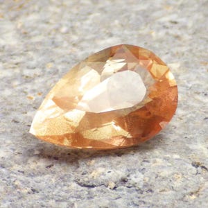 Schiller Oregon Sunstone 5.78 Ct Flawless, Beautiful Pear Cut 15.5 x 9.8 mm, See Video!