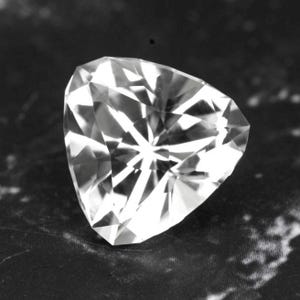 BEryl var. Goshenite, Mozambique 4.22 Ct Clarity VVS1, Perfect Trillion Cut 10.6 x 10.6 mm, For Jewelry, Video