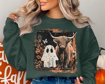ハイランド牛の幽霊スウェットシャツ、不気味なウエスタンハロウィンセーター、レトログランジ秋のクルーネック、秋の牛好きへのギフト、居心地の良い不気味な季節のトップス