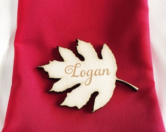 Wood leaf engraved place cards, Thanksgiving place cards, Wood place cards, Wood leaf engraved escort cards. Wedding engraved place cards