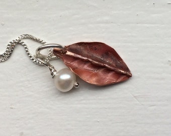 Little copper leaf and pearl charm necklace