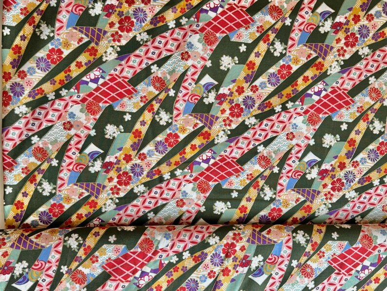 Kōshi Pattern Traditional Noshi Print Kimono Inspired Japanese Fabric Green and Red ...