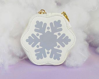 Snowflake Ita Keychain - Snow White