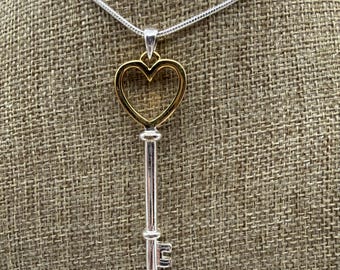 Vintage Two Tone Heart Key Pendant Gold Silver Romantic Jewelry Gift