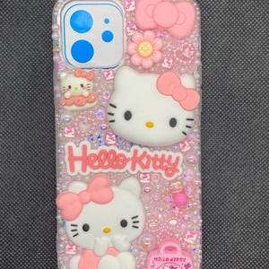 ピンクキティのiPhone 12/12 Proケース