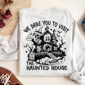 Haunted House SVG | Halloween Silhouette Clipart | Spooky Castle PNG | Cricut Cut File | Halloween Decor SVG Digital Design