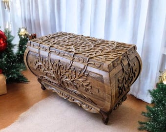 Handgeschnitzte Walnuss-Baum des Lebens-Truhe: Vintage-Holzkiste der Hoffnung