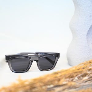 New! Polarized Gray Sunglasses, Fashion, Style, Tiktok, Trend, Zonnebril, sunglasses, Sonnenbrille, gafas de sol, lunettes de soleil.