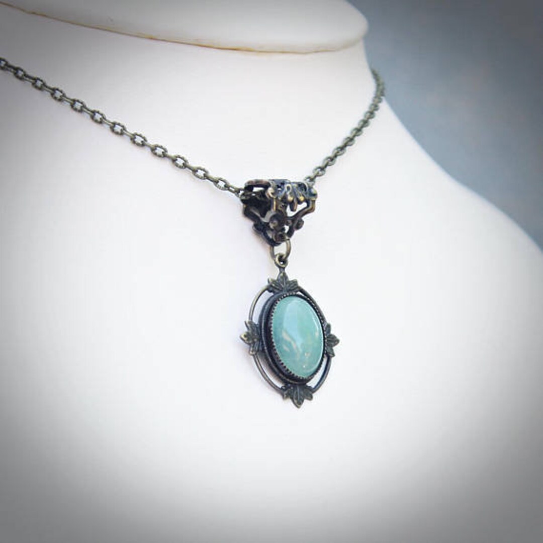 Aventurine Pendant Necklace in Vintage Style Etsy