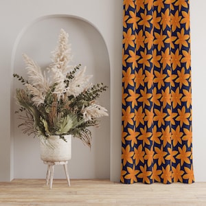 Orangener Blumenvorhang, dunkelblaue und orangefarbene Vorhangpaneele, moderne Fensterverkleidung, Blumenfensterbehandlung, benutzerdefinierter Blumenvorhang, Retro-Vorhang