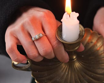 Anillo vintage de oro de 9 quilates con ópalo y diamantes, con sello del Reino Unido, talla 6
