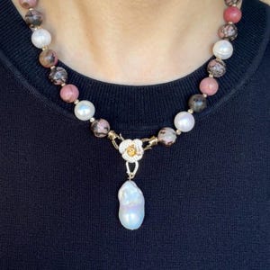 Rosa Rhodonit Perlen Einstrang-Schmuck, Handgemacht, Heilende-Kristall-Halskette für Sie, Weihnachten, Geburtstag, Jahrestag