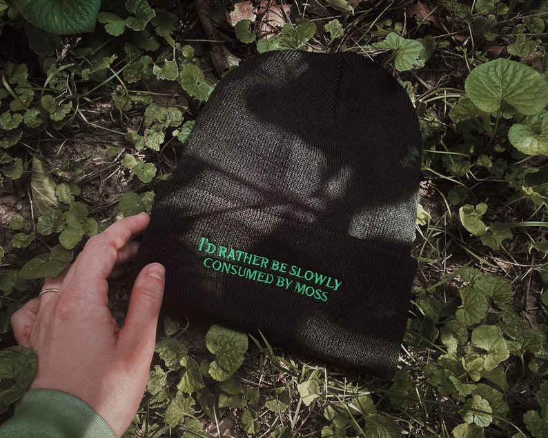 Id Rather Be Slowly Consumed By Moss sock hat zdjęcie 5