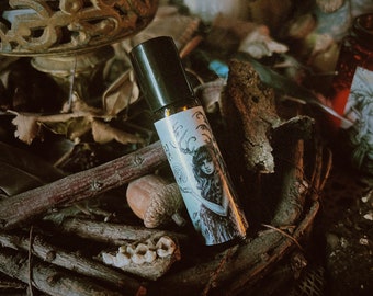 Moonlit Labyrinth roll-on perfume oil