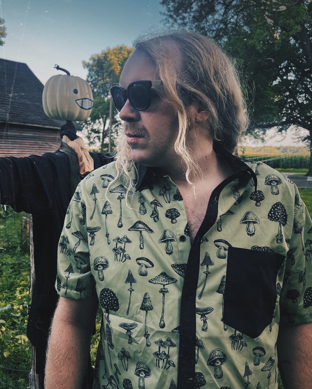 Green Mushroom Gatherer Short Sleeve Button Down - Etsy