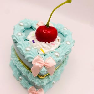 Heart Trinket Box/Gift Box/Heart Box/I love you/Teal Heart/Fake cake/Jewelry Box/ceramic/Valentines Day/cake box/Box/Faux cake/Home Decor