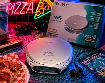 Vintage Sony Walkman WM-BF22, Complete Set W/ Box & Headset
