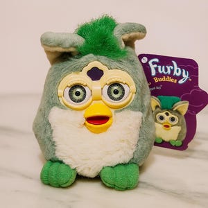 Vintage 1999 Frog Furby Beanbag Buddy | Green Plush New w/ Tags | 90s Retro Toy