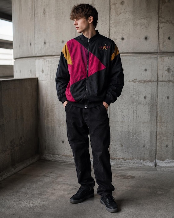 Vintage Nike Air Jordan Windbreaker Jacket 90s Youth XL Black Pink