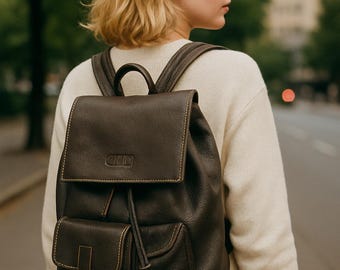 Vintage Cactus Leather Backpack | 90s Brown Boho Rucksack  display picture 1