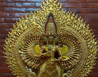 1000 Armed Dukar Golden Statue 19 tum/50 CM