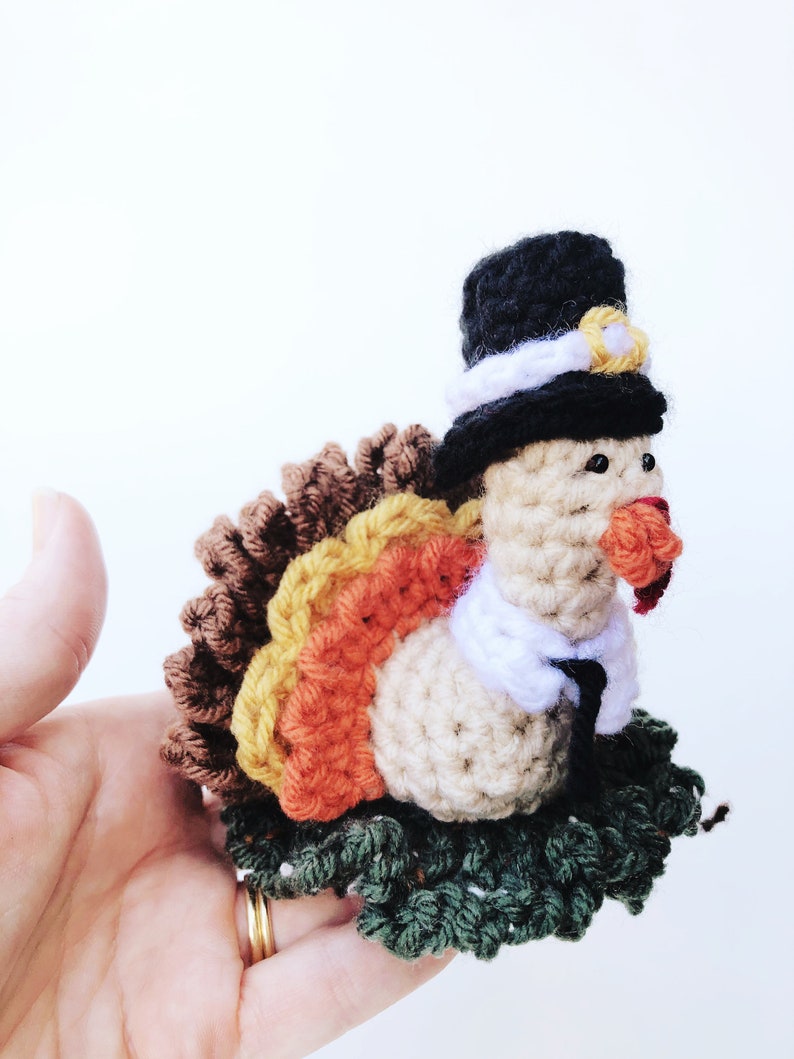 Fall Crochet Pattern Thanksgiving Crochet Pattern Crochet Turkey Crochet Pilgrim Bath Scrubbie Pattern PDF INSTANT DOWNLOAD image 2